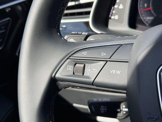 new 2026 Audi Q7 car, priced at $76,939