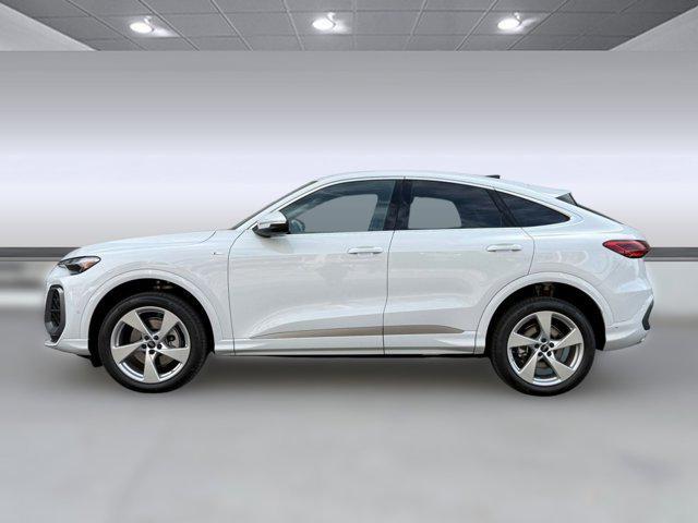 new 2025 Audi Q5 car, priced at $57,459