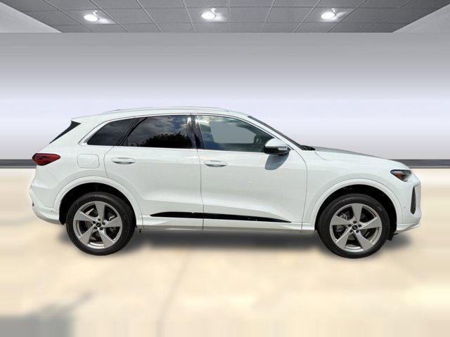 new 2025 Audi Q5 car, priced at $56,399