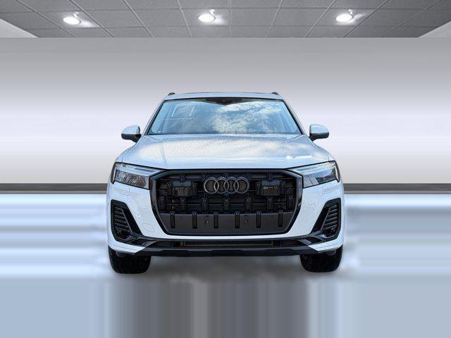 new 2026 Audi Q7 car, priced at $67,145