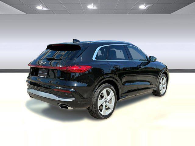 new 2025 Audi Q5 car, priced at $59,119