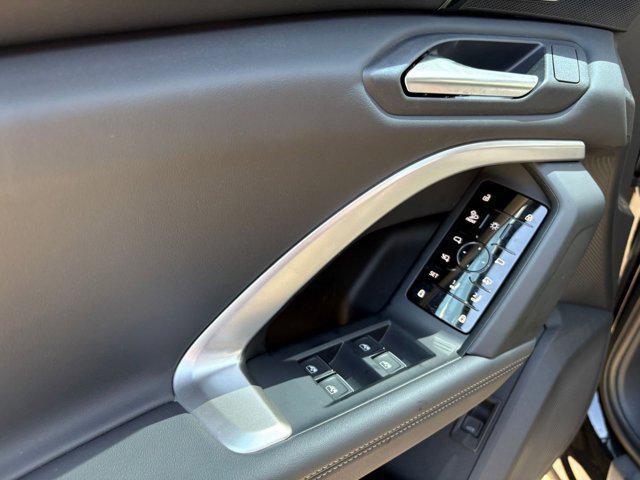 new 2025 Audi Q5 car, priced at $59,119