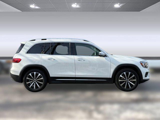 used 2022 Mercedes-Benz GLB 250 car, priced at $28,498