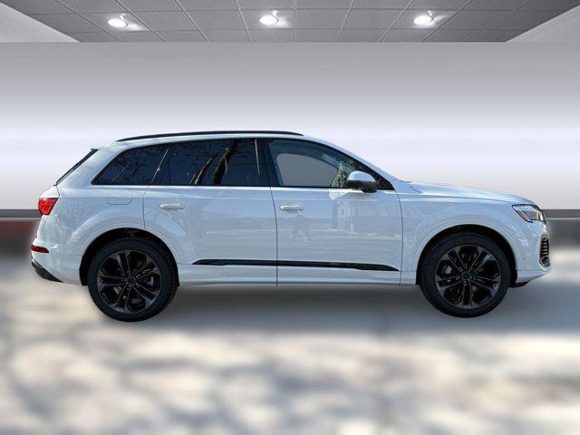 new 2026 Audi Q7 car, priced at $76,939