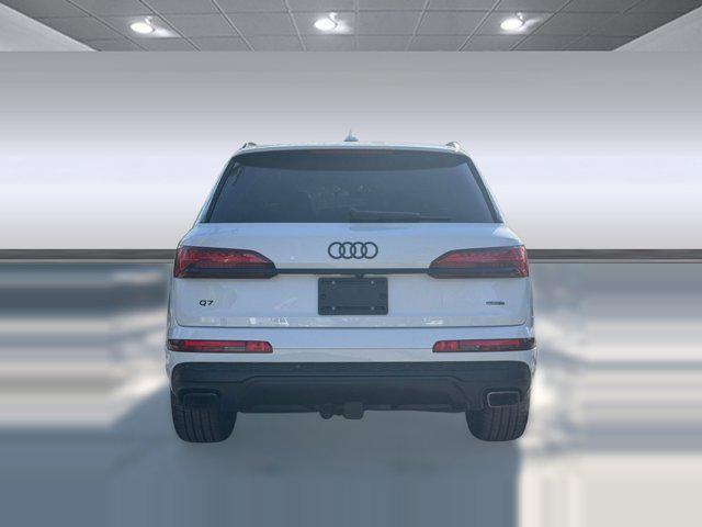 new 2026 Audi Q7 car, priced at $76,939