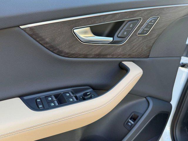 new 2026 Audi Q7 car, priced at $76,939