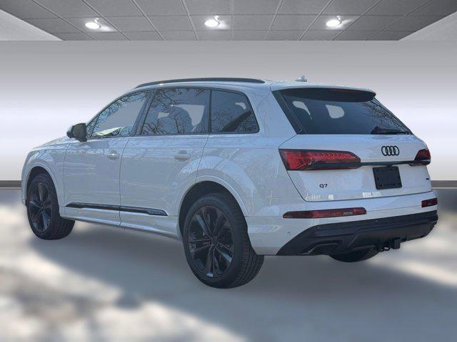 new 2026 Audi Q7 car, priced at $76,939