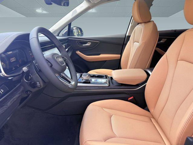 new 2025 Audi Q7 car, priced at $70,409