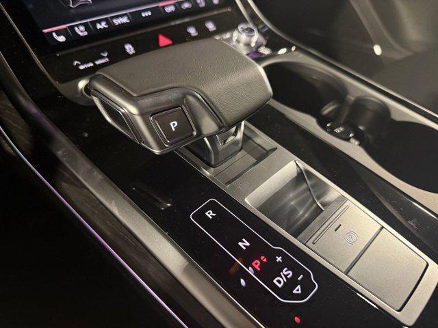 new 2026 Audi Q7 car, priced at $76,249