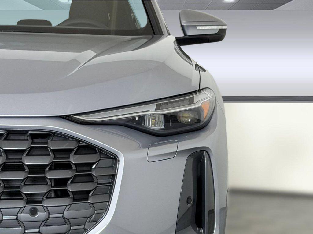 new 2026 Audi Q5 car, priced at $54,289
