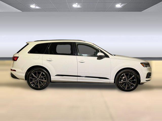 used 2023 Audi Q7 car, priced at $44,999