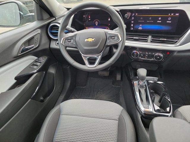 used 2025 Chevrolet Trax car, priced at $27,900