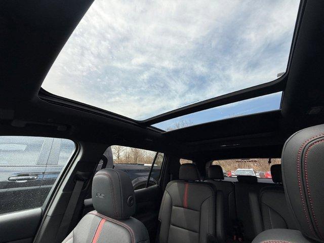 used 2024 Chevrolet Traverse car, priced at $54,770