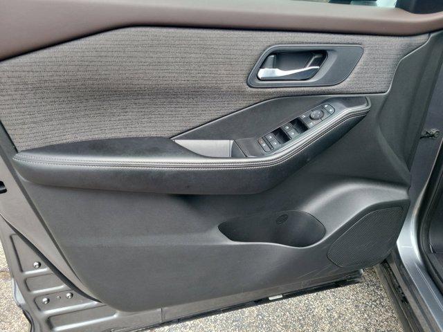 used 2023 Nissan Rogue car