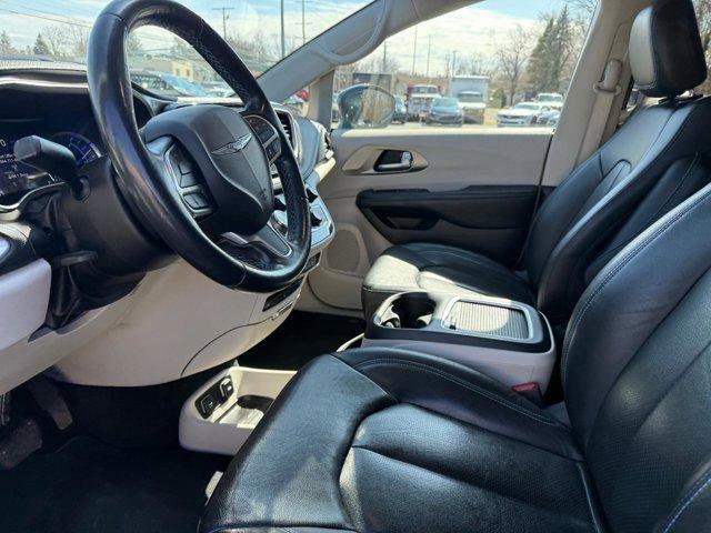 used 2021 Chrysler Pacifica Hybrid car, priced at $26,900