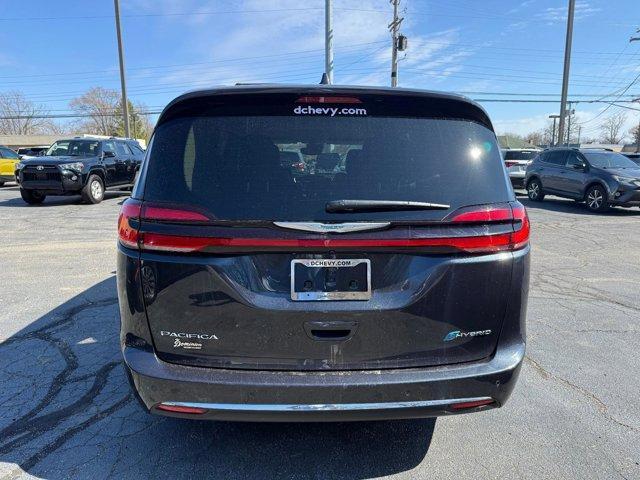 used 2021 Chrysler Pacifica Hybrid car, priced at $26,900