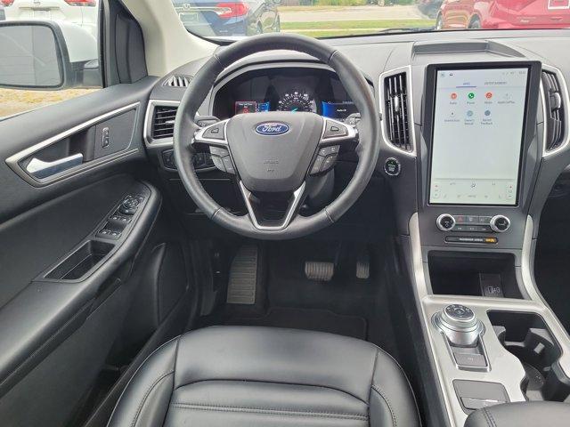 used 2024 Ford Edge car, priced at $25,900