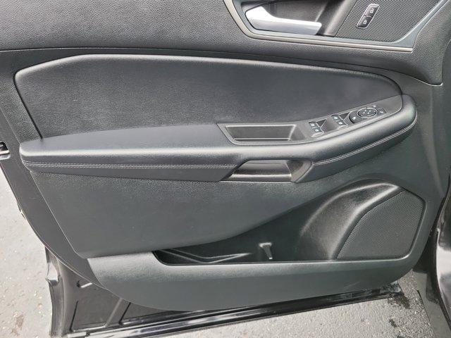 used 2024 Ford Edge car, priced at $27,900