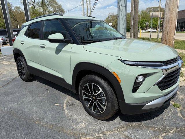 new 2025 Chevrolet TrailBlazer car, priced at $26,385