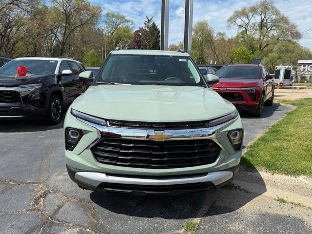 new 2025 Chevrolet TrailBlazer car, priced at $25,740
