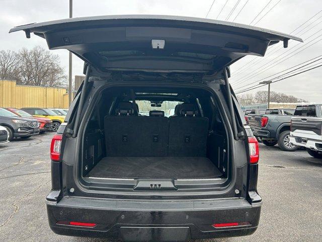 INFINITE BLACK 2020 Lincoln Navigator Reserve