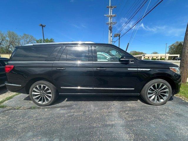 INFINITE BLACK 2020 Lincoln Navigator Reserve