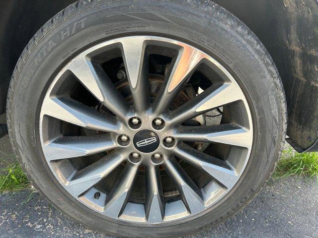 INFINITE BLACK 2020 Lincoln Navigator Reserve