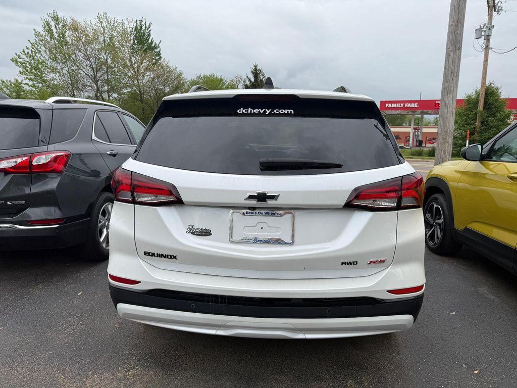 used 2024 Chevrolet Equinox car, priced at $29,900