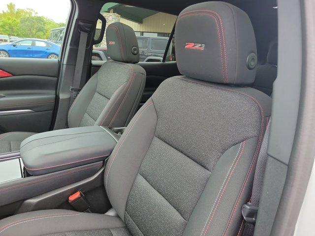 used 2024 Chevrolet Traverse car, priced at $52,900