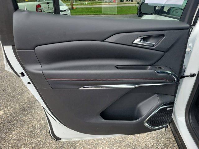 used 2024 Chevrolet Traverse car, priced at $52,900