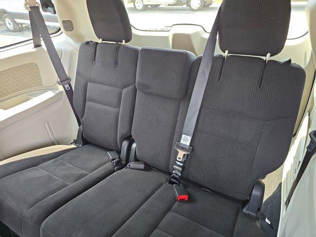 used 2014 Dodge Grand Caravan car