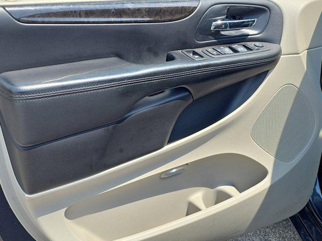 used 2014 Dodge Grand Caravan car