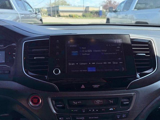 used 2023 Honda Ridgeline car, priced at $31,900