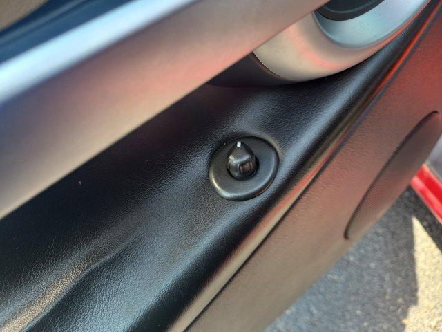 used 2003 Chevrolet SSR car