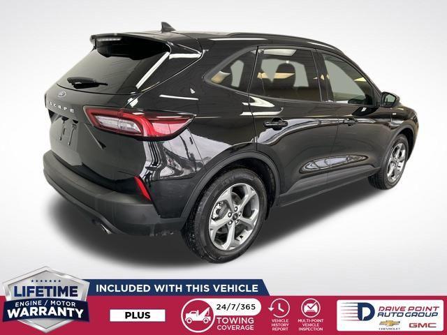 used 2025 Ford Escape car, priced at $22,666