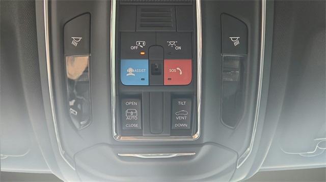 new 2025 Jeep Grand Cherokee car, priced at $35,631