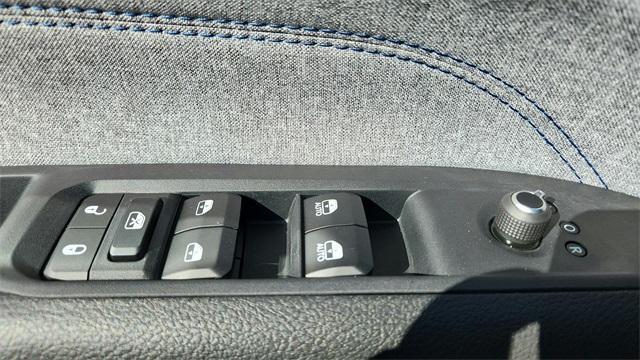 new 2026 Jeep Compass car, priced at $27,154