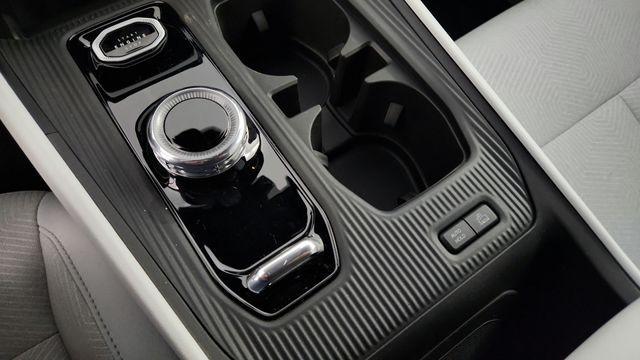 new 2026 Jeep Cherokee car, priced at $36,848