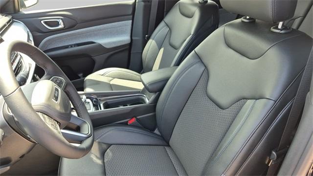 new 2026 Jeep Compass car, priced at $27,652