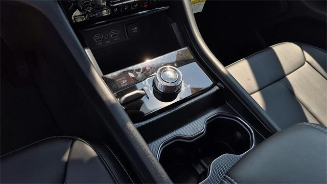 new 2025 Jeep Grand Cherokee car