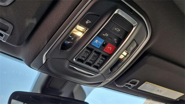 new 2025 Jeep Grand Cherokee car