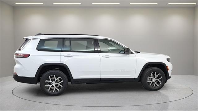 new 2025 Jeep Grand Cherokee L car, priced at $38,264