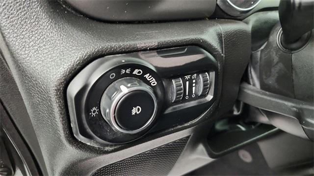 used 2021 Jeep Wrangler Unlimited car, priced at $25,881