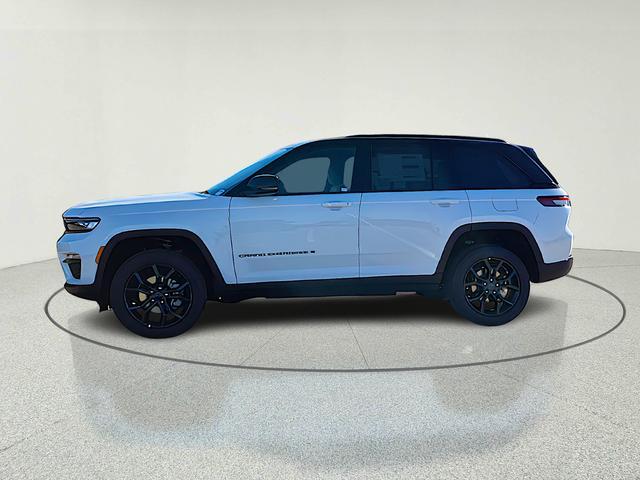 new 2025 Jeep Grand Cherokee car, priced at $43,631