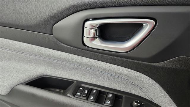 new 2026 Jeep Compass car, priced at $27,154