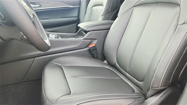 new 2025 Jeep Grand Cherokee L car, priced at $38,820