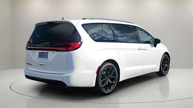 new 2026 Chrysler Pacifica car, priced at $40,312
