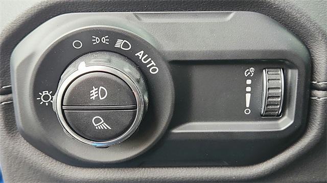 new 2026 Jeep Gladiator car, priced at $46,524