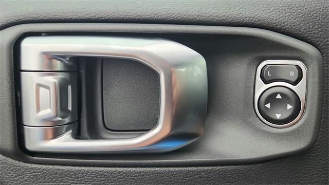 new 2026 Jeep Gladiator car, priced at $46,524