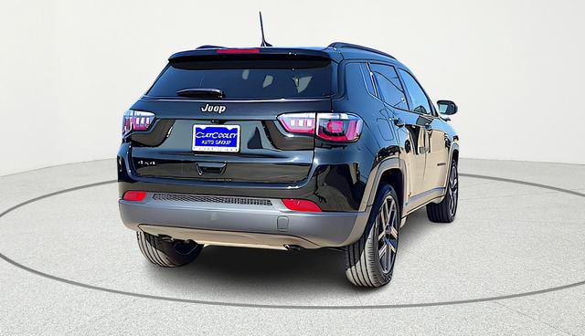 new 2026 Jeep Compass car, priced at $32,678